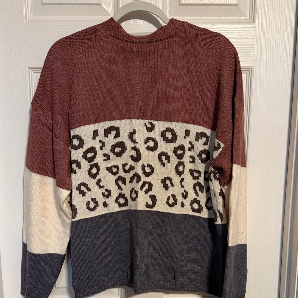 Colorblock Leopard Cardigan - Picture 4 of 5
